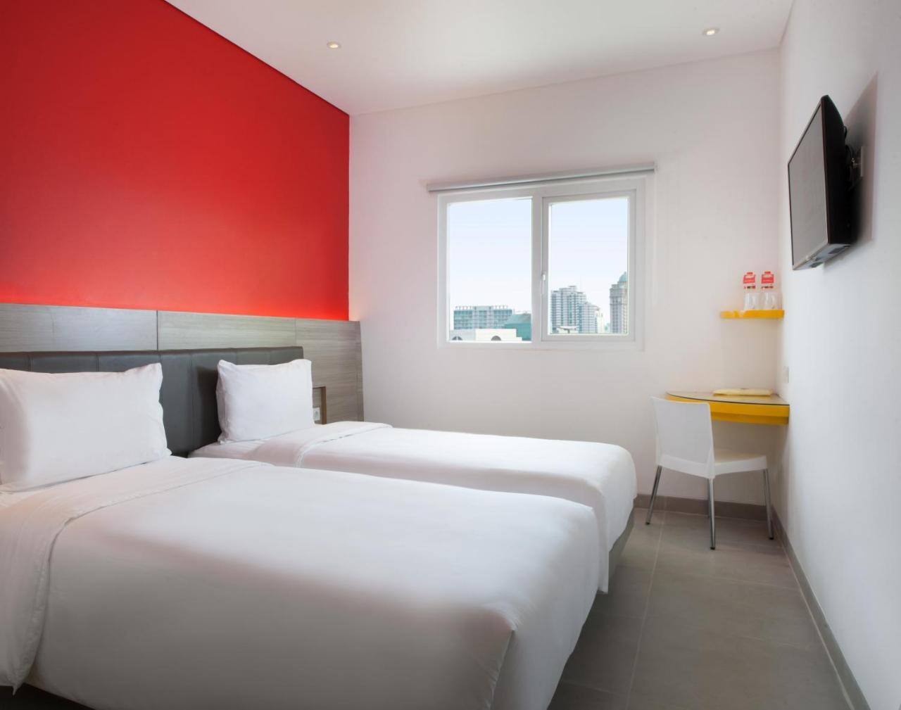 Amaris Hotel Mangga Besar Джакарта Екстериор снимка