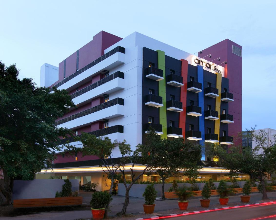 Amaris Hotel Mangga Besar Джакарта Екстериор снимка